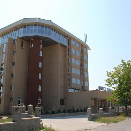 Hotel Feni Kavadarci Eksteriør bilde
